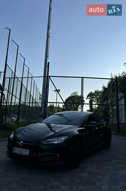 Tesla Model S  2016