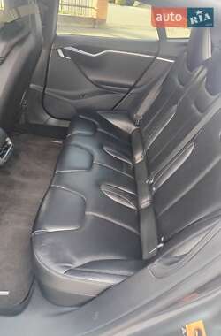 Лифтбек Tesla Model S 2016 в Александрие фото 2 Лифтбек Tesla Model S 2016 в Александрие