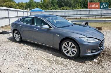 Tesla Model S  2014