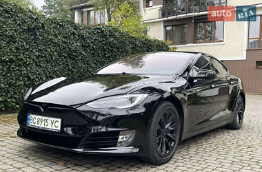 Tesla Model S  2018