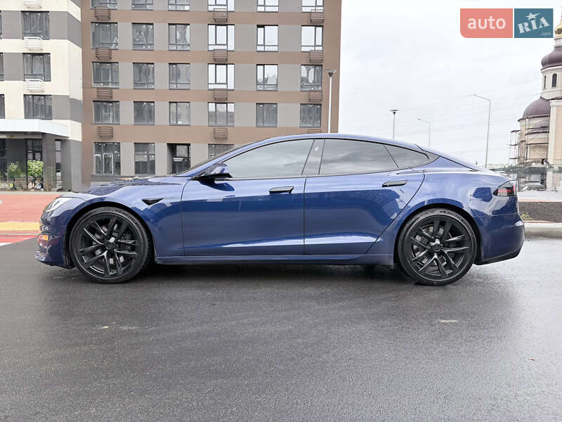 Ліфтбек Tesla Model S 2022 в Києві