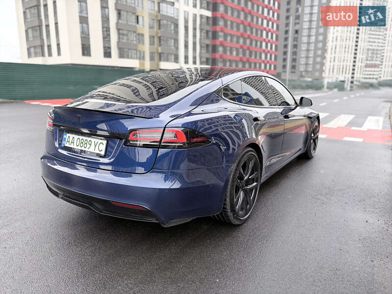Ліфтбек Tesla Model S 2022 в Києві