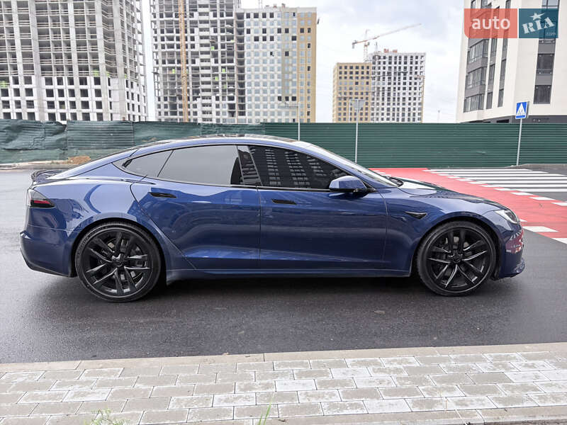 Ліфтбек Tesla Model S 2022 в Києві