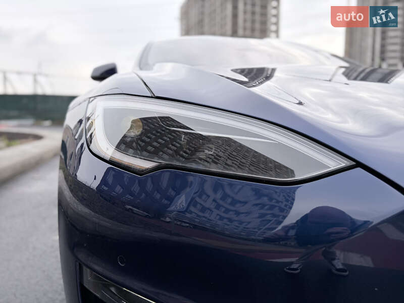 Ліфтбек Tesla Model S 2022 в Києві