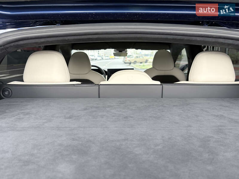 Ліфтбек Tesla Model S 2022 в Києві