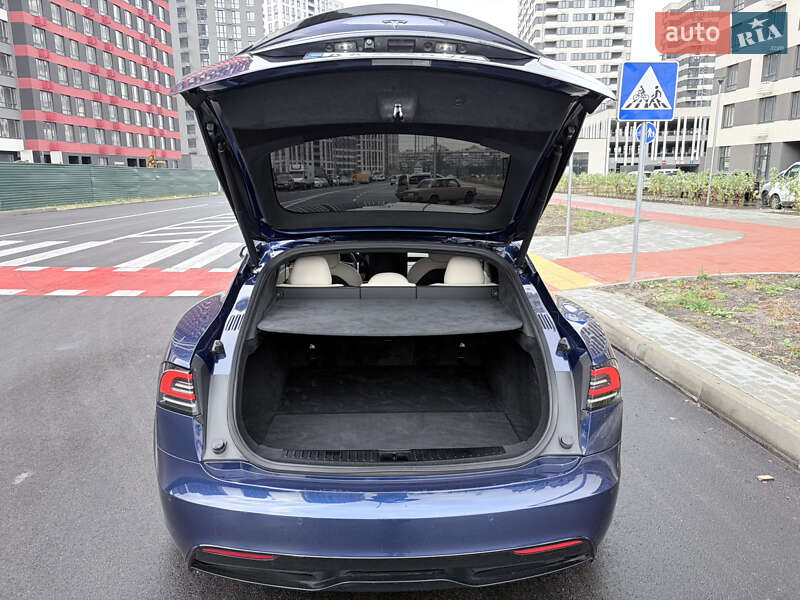 Ліфтбек Tesla Model S 2022 в Києві