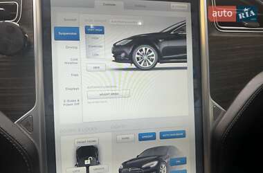 Лифтбек Tesla Model S 2015 в Киеве