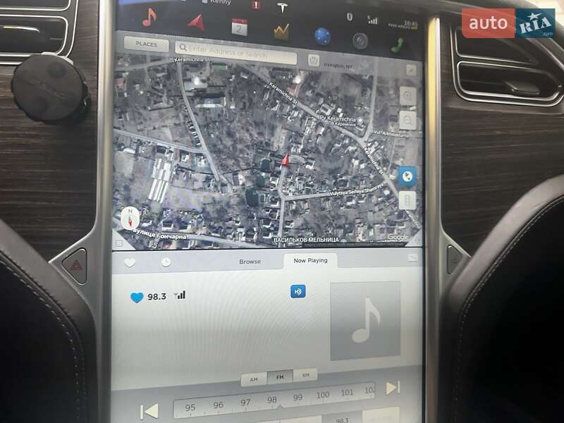 Лифтбек Tesla Model S 2015 в Киеве