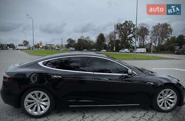 Tesla Model S  2016