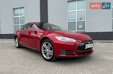 Tesla Model S  2013