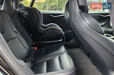 Лифтбек Tesla Model S 2017 в Днепре