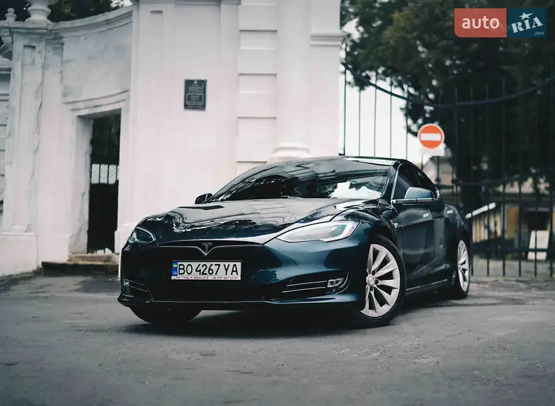 Tesla Model S