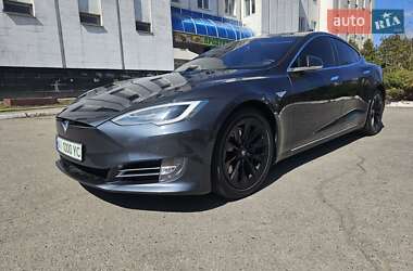 Лифтбек Tesla Model S 2016 в Белой Церкви