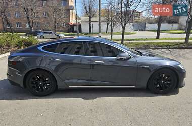Лифтбек Tesla Model S 2016 в Белой Церкви
