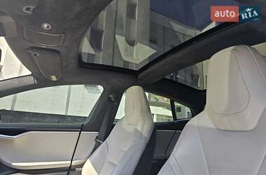 Лифтбек Tesla Model S 2016 в Белой Церкви