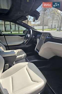 Лифтбек Tesla Model S 2016 в Белой Церкви