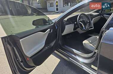 Лифтбек Tesla Model S 2016 в Белой Церкви