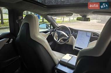 Лифтбек Tesla Model S 2016 в Белой Церкви