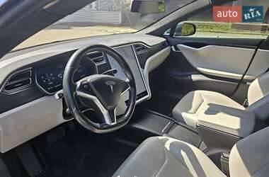Лифтбек Tesla Model S 2016 в Белой Церкви