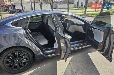 Лифтбек Tesla Model S 2016 в Белой Церкви