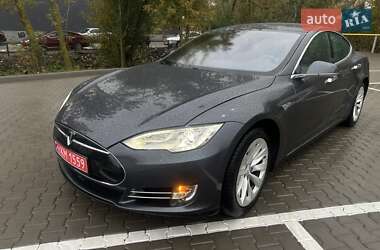 Tesla Model S  2016