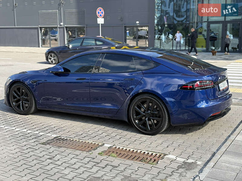 Ліфтбек Tesla Model S 2022 в Києві