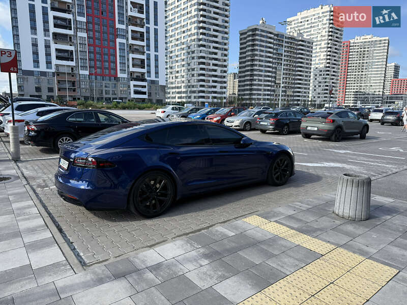 Ліфтбек Tesla Model S 2022 в Києві
