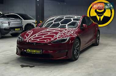 Tesla Model S  2024