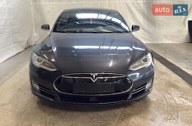 Tesla Model S  2016
