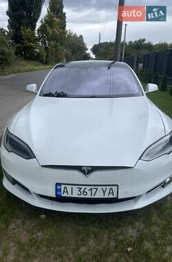 Tesla Model S  2016