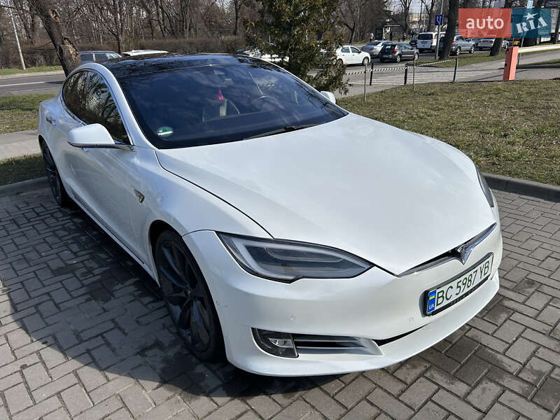 Tesla Model S 2016 Tesla Model S 2016