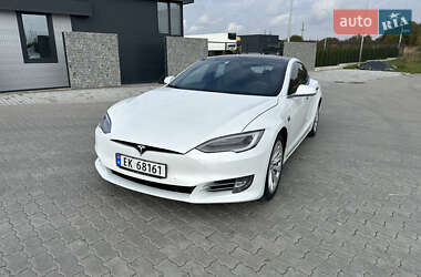 Tesla Model S 2018