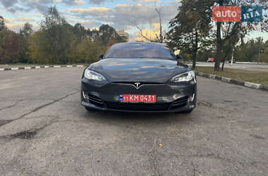 Лифтбек Tesla Model S 2020 в Запорожье