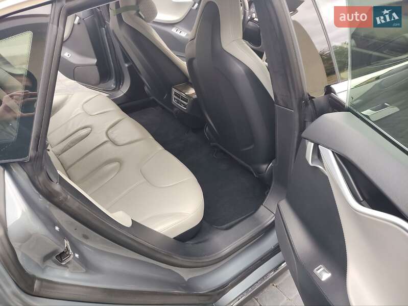 Ліфтбек Tesla Model S 2013 в Василькові фото 6 Ліфтбек Tesla Model S 2013 в Василькові