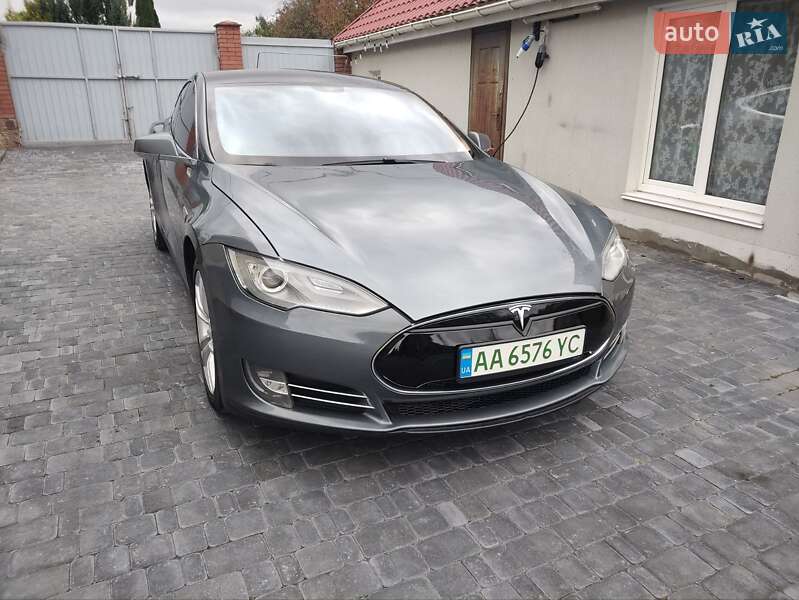 Ліфтбек Tesla Model S 2013 в Василькові фото 8 Ліфтбек Tesla Model S 2013 в Василькові