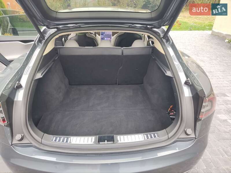 Ліфтбек Tesla Model S 2013 в Василькові фото 18 Ліфтбек Tesla Model S 2013 в Василькові