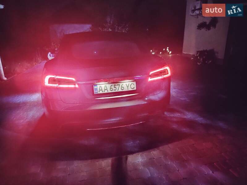 Ліфтбек Tesla Model S 2013 в Василькові фото 30 Ліфтбек Tesla Model S 2013 в Василькові