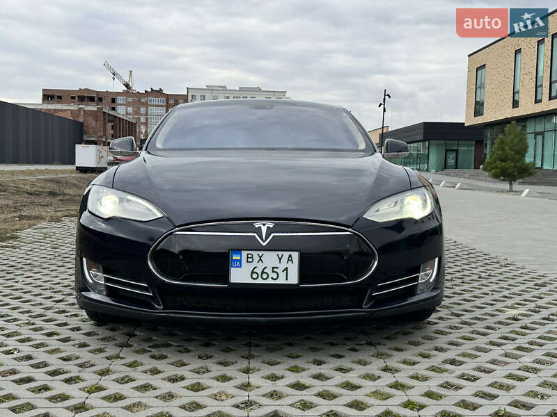 Tesla Model S