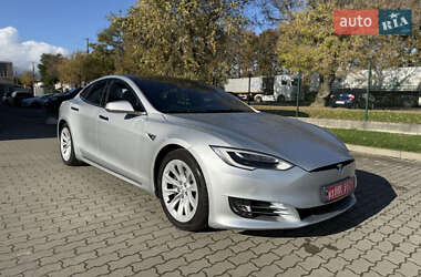 Tesla Model S  2017