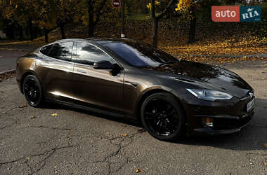 Tesla Model S  2013