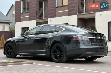 Tesla Model S 2013
