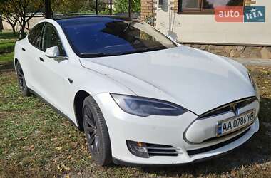 Tesla Model S  2014