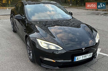 Tesla Model S  2022