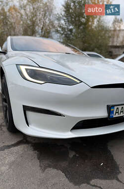 Tesla Model S 2022