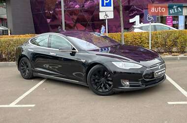 Tesla Model S  2016