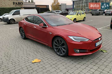 Tesla Model S 2018