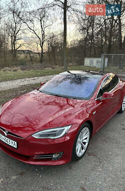 Tesla Model S  2017