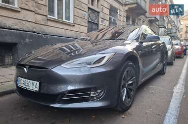 Tesla Model S  2017