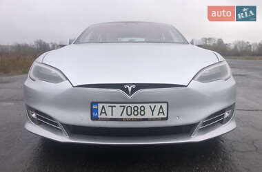 Tesla Model S 2017
