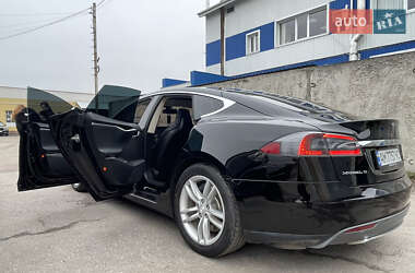 Tesla Model S 2014